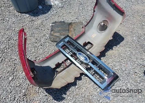 2011 Ford Escape Xlt из США, поврежденный, VIN 1FMCU9DG7BKB27571